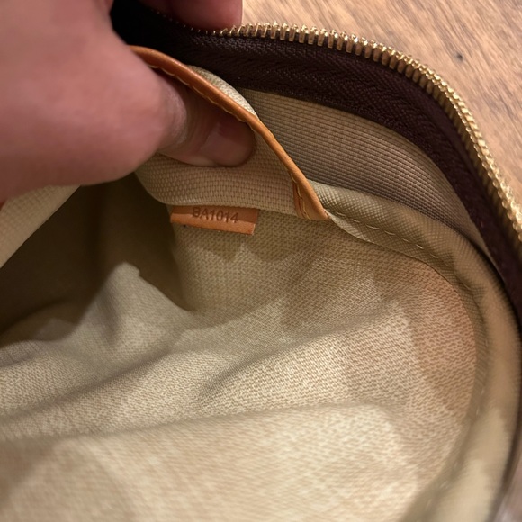 Vintage Louis Vuitton Trouville Leather Handbag Monogram LV Patina 2004 - Picture 12 of 17